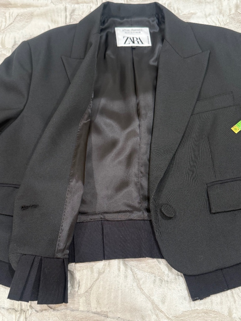 Zara cropped blazer with fold detail